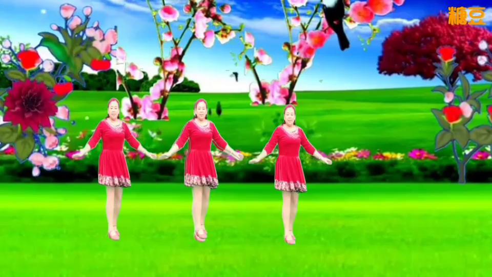 九龙广场舞《桃花树下唱情歌》原创附正背面分解，简单易学