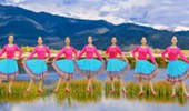 春英广场舞《阿妈教我的歌》藏族舞 演示和分解动作教学 编舞春英