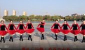 青儿广场舞《九百六十万》网红摆胯舞64步 演示和分解动作教学