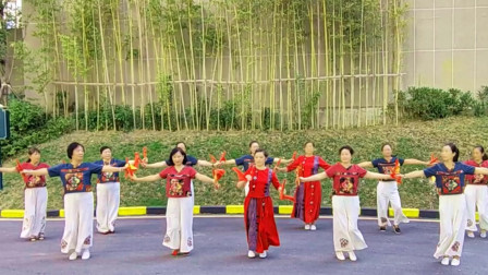 民族舞《母亲是中华》大气滂泼的歌曲柔美好看的舞蹈请您欣赏