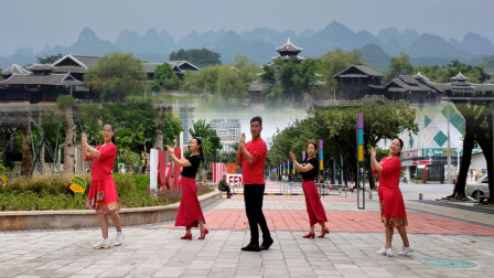 六哥团队版新舞发布欢快大气的藏族舞蹈《白云情歌》