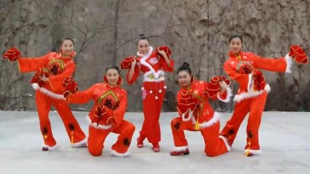 小东北跳新疆广场舞掀起你的盖头来原创新疆舞曲健身操