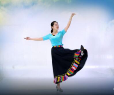 广场舞课堂《梦中的绿洲》优美大气藏族舞 背面演示及分解教学 编舞桃子