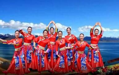 春英广场舞《天上的纳木错》藏族舞蹈 背面演示及分解教学 编舞春英
