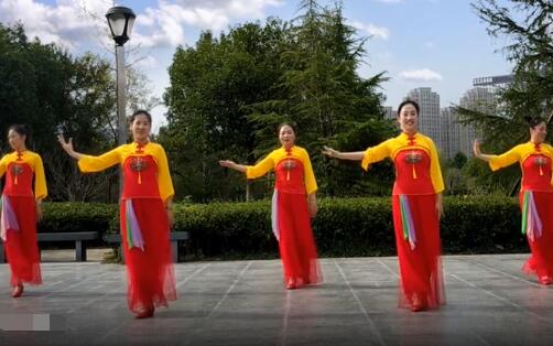 茉莉广场舞《美丽中国我的家》70周年庆红歌 背面演示及分解教学 编舞茉莉