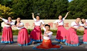 明月阳阳广场舞《我和西藏有个约定》藏族舞 演示和分解动作教学 编舞明月阳阳