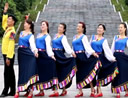 凤凰六哥广场舞《今生相爱》藏族舞 演示和分解动作教学 编舞六哥