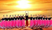 韦福强广场舞《站着等你三千年》网红中三新疆舞风格 演示和分解动作教学