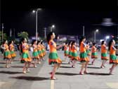 温州燕子广场舞 心爱的姑娘 自由舞32步 正面演示