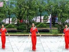漓江飞舞广场舞《有缘在一起》演示和分解动作教学 编舞青春飞舞
