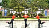 漓江飞舞广场舞《爱情火苗》动感健身舞 演示和分解动作教学 编舞青春飞舞