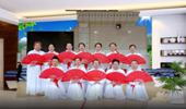 塔河蓉儿广场舞《中国脊梁响扇舞》瑜伽舞蹈队形版 演示和分解动作教学