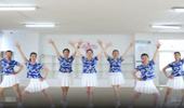 刘荣广场舞《我们走在大路上》八一巨献 演示和分解动作教学 编舞刘荣