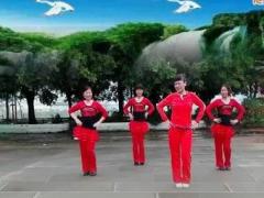 重庆梅子广场舞《爱的世界只有你》编舞：青儿