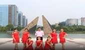美娘广场舞《最美爱情》简单32步舞 演示和分解动作教学 编舞美娘