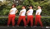 吴川飞燕广场舞《回家的路》元旦特献弹跳摆胯32步 演示和分解动作教学