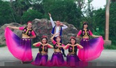 小东北广场舞《掀起你的盖头来》新疆舞 演示和分解动作教学 编舞小东北
