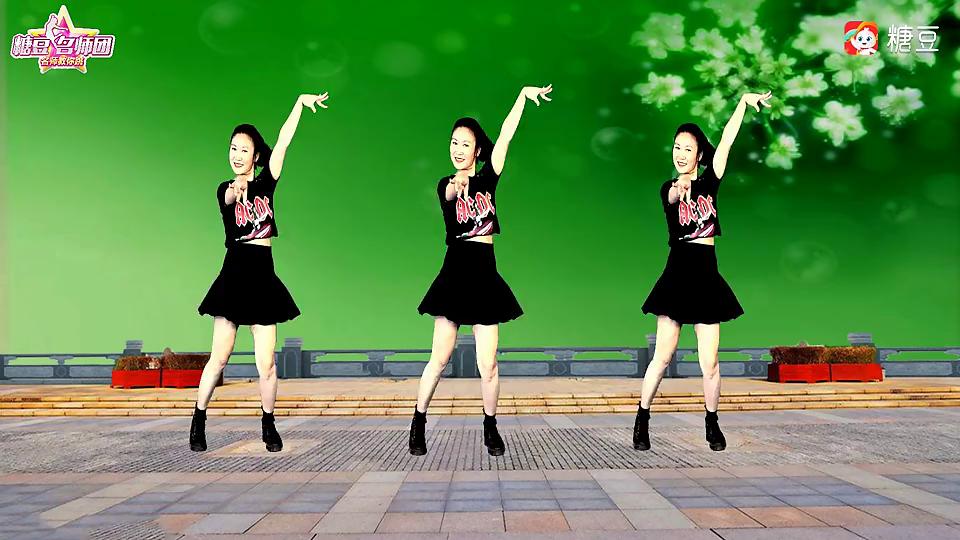 吴川飞燕《心中最美的风景线》吉特巴64步弹跳舞