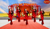  小慧广场舞《欢乐中国年》恭喜恭喜中国年红红火火到永远