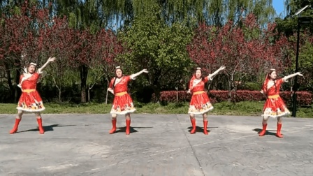 济南朵朵广场舞《兄弟姐妹一家亲》糖豆APP三周年纪念舞蹈