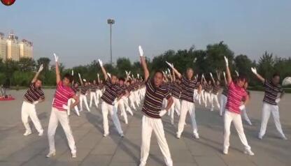 淄博市临淄区第十二套齐之韵快乐舞步健身操 最贵是健康